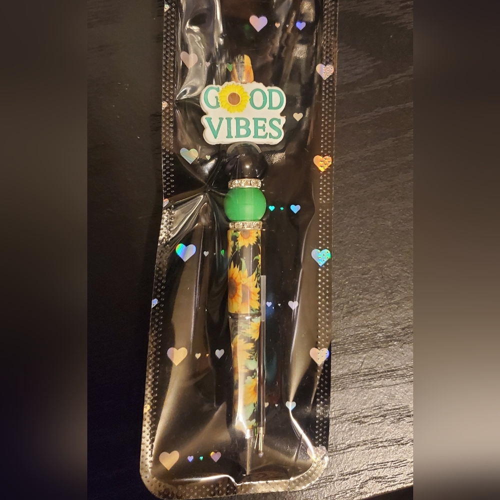 Beaded pen